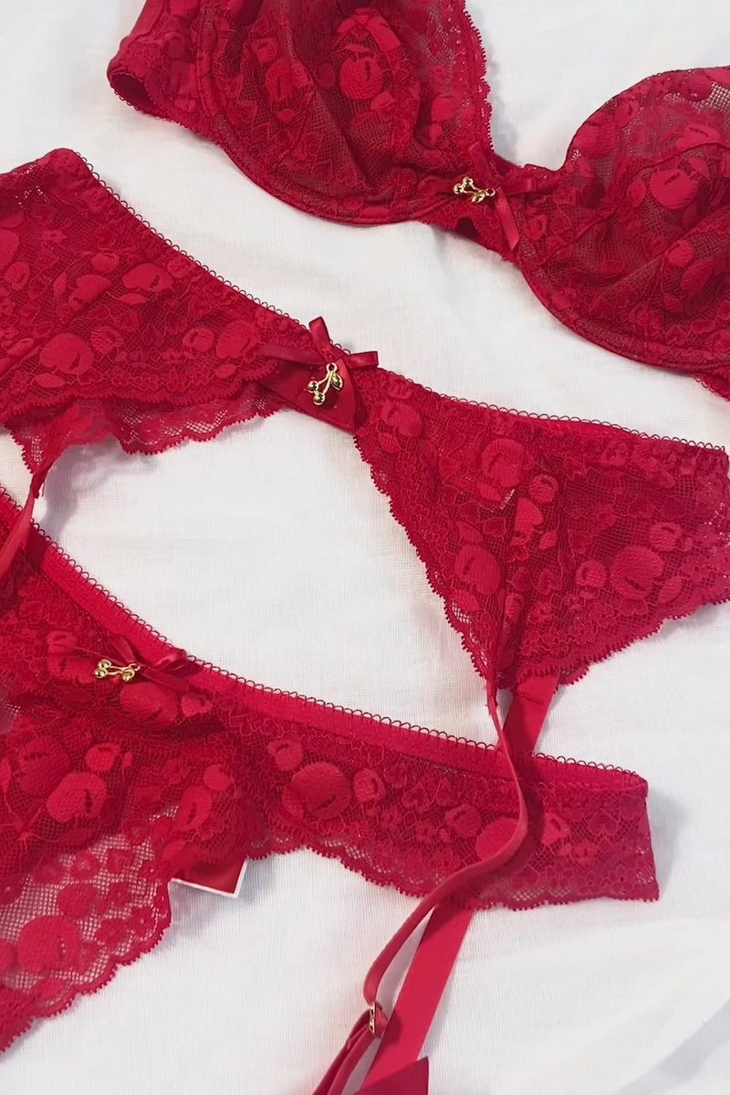 Obsessive Lacy Bra and String Set 870-SEC-3 Red : : Clothing,  Shoes & Accessories