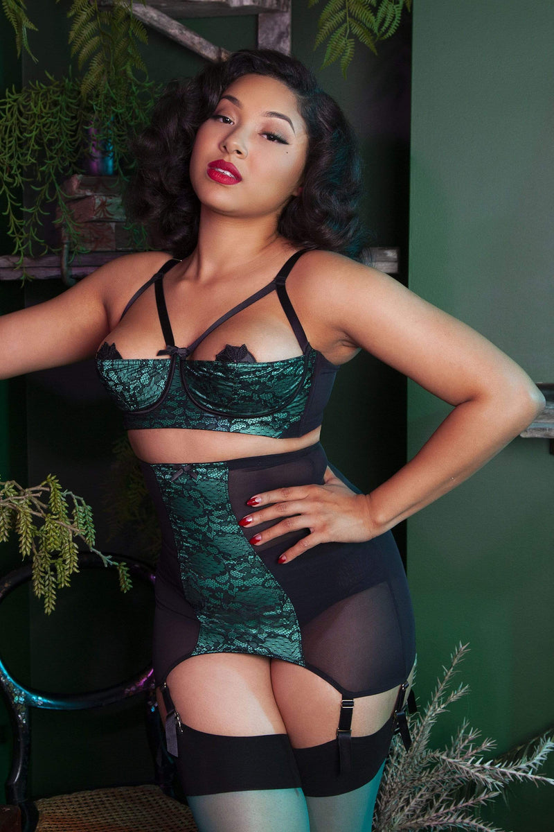 https://www.playfulpromises.com/cdn/shop/products/bettie-page-lingerie-suspender-bettie-page-elsie-emerald-green-lace-girdle-28753582817328_800x.jpg?v=1631095631