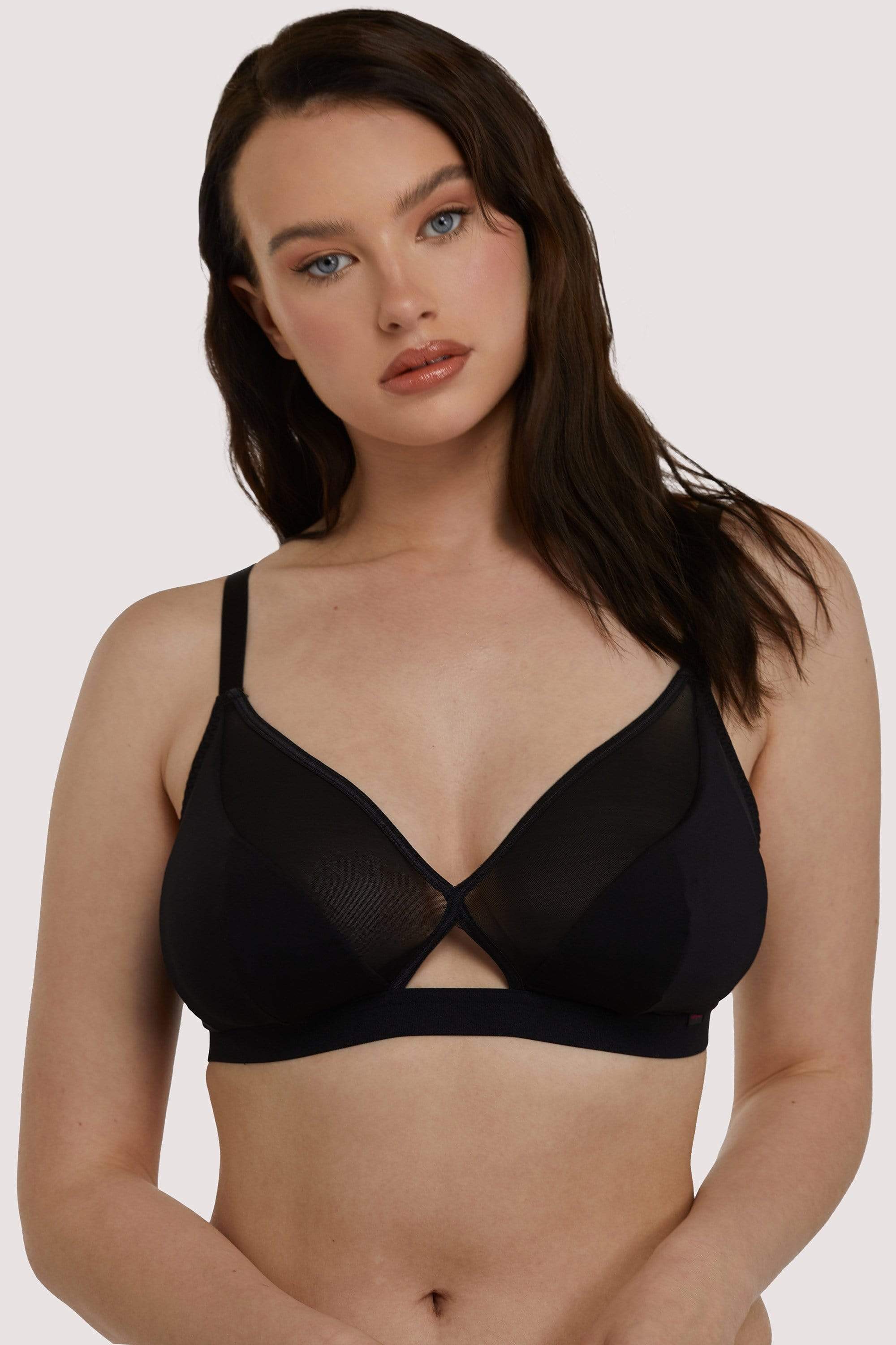 Get Up And Chill Bralette Black – Playful Promises